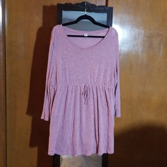 Old Navy Tops - Maternity tunic Old Navy Tops - Maternity tunic